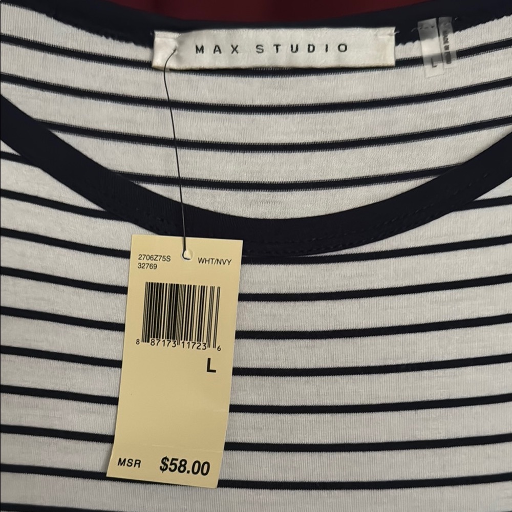 New Max Studio White and Black Long Sleeve T-Shirt, Size Large